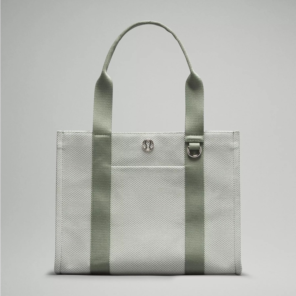 Lululemon Green Tote Bag